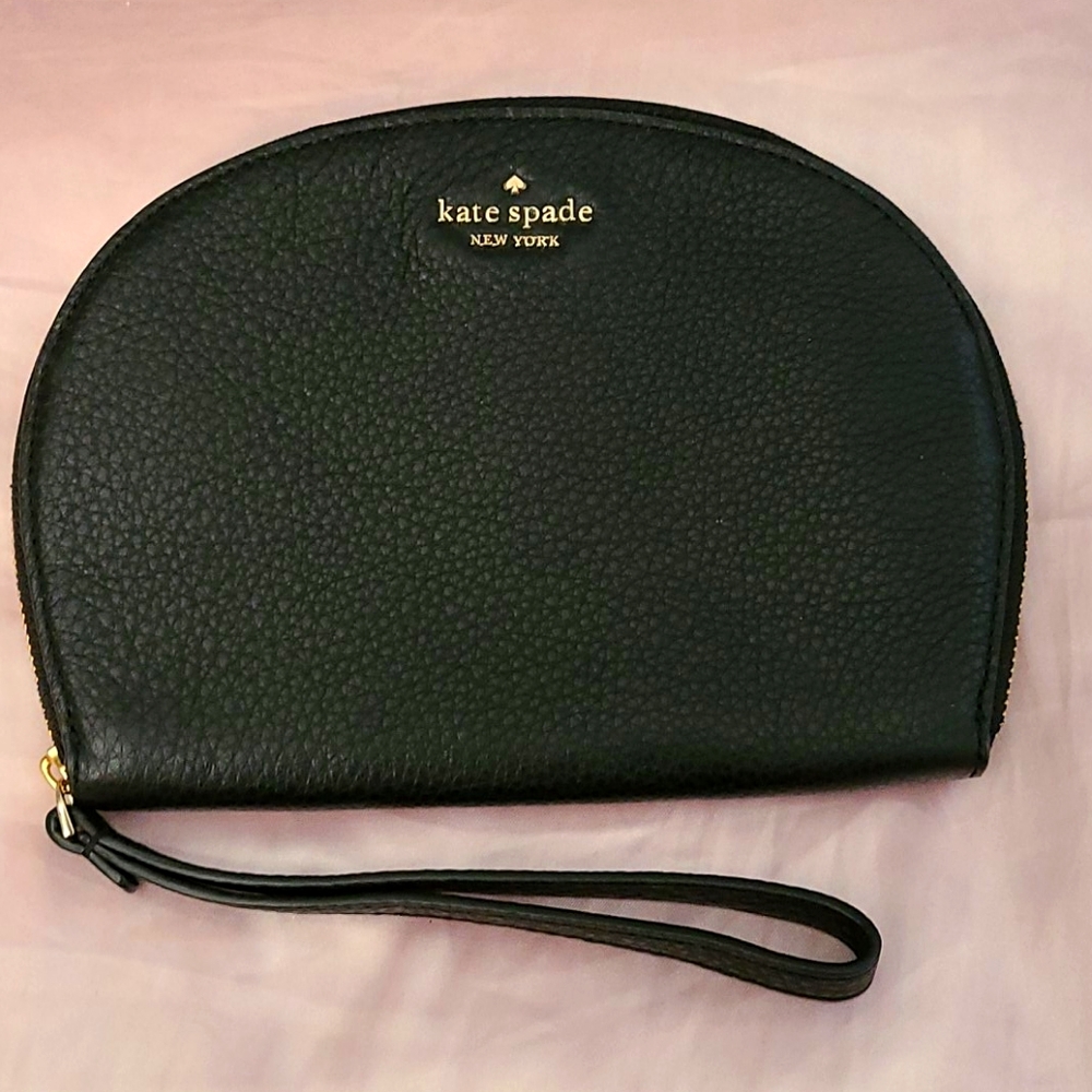 Kate Spade half moon wristlet